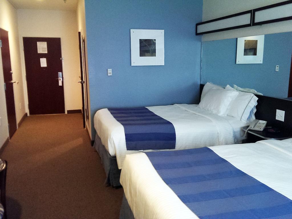 Three Rivers Inn & Suites Port Arthur Værelse billede