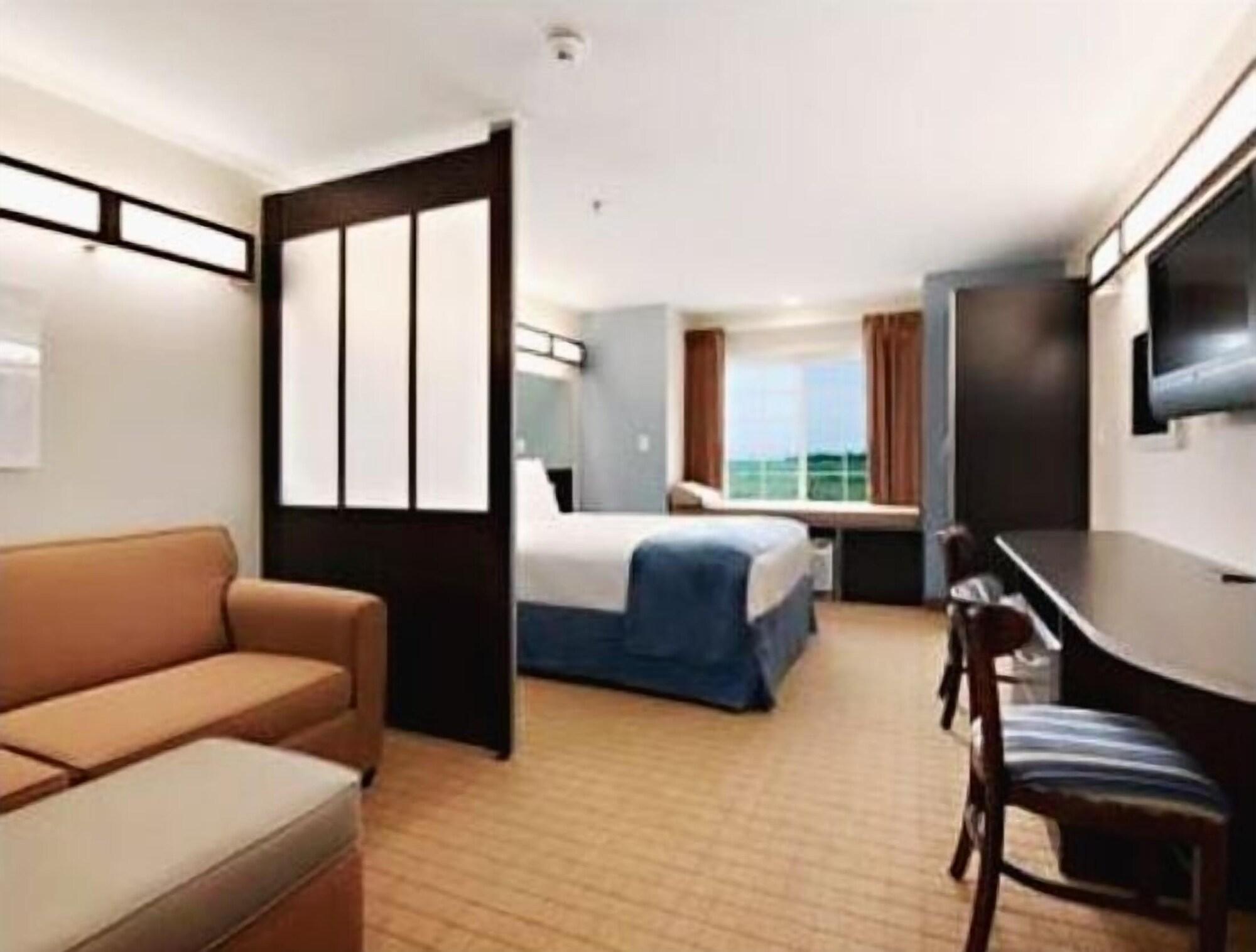 Three Rivers Inn & Suites Port Arthur Værelse billede